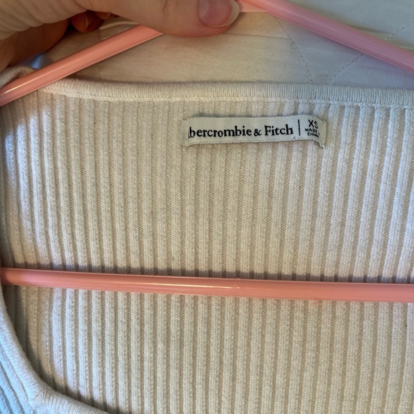 Abercrombie sweetheart neckline bodysuit - Picture 2 of 2